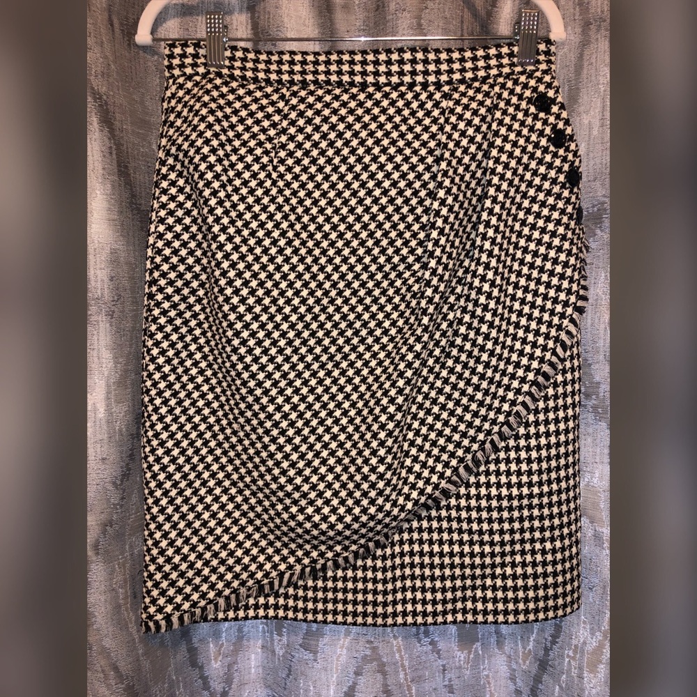 Tahari Skirt